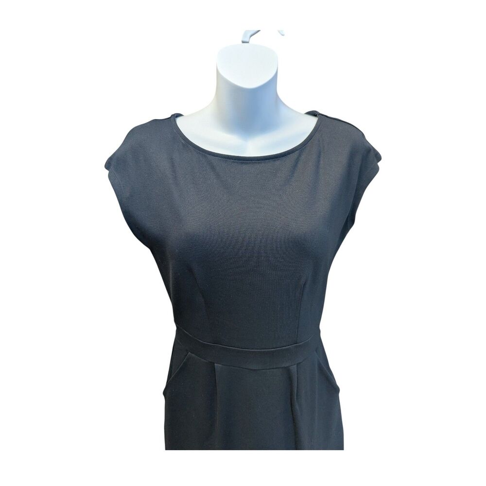 Quince Ultra-Stretch Ponte Cap Sleeve Dress in Navy Size S - Picture 2 of 7